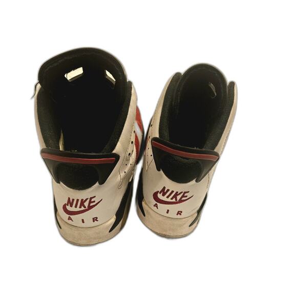 Bold Red And White Air Jordan 6 Retro "Carmine" Shoes 2020 Youth Size 7Y (W 8.5) - Picture 3 of 12